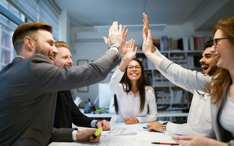 نکات و راهکارهای افزایش انگیزه کاری کارکنان